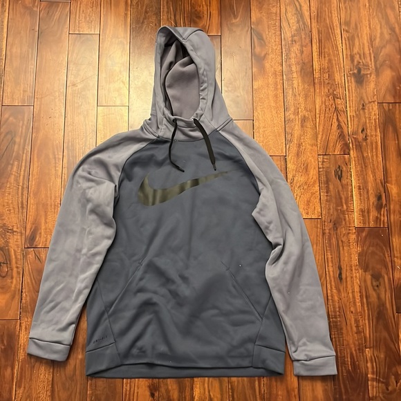 Nike Cowl-Neck Sweatshirt - Picture 3 of 4